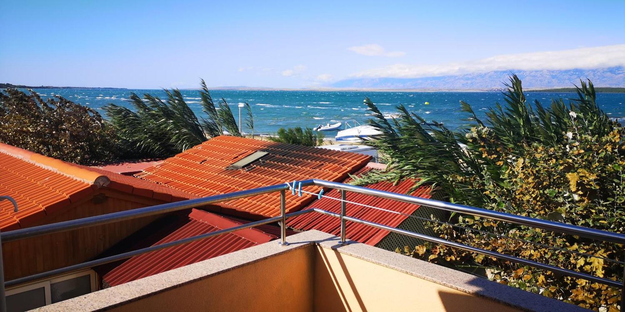 Aurora Apartments-Nin- 25M To The Beach Екстериор снимка
